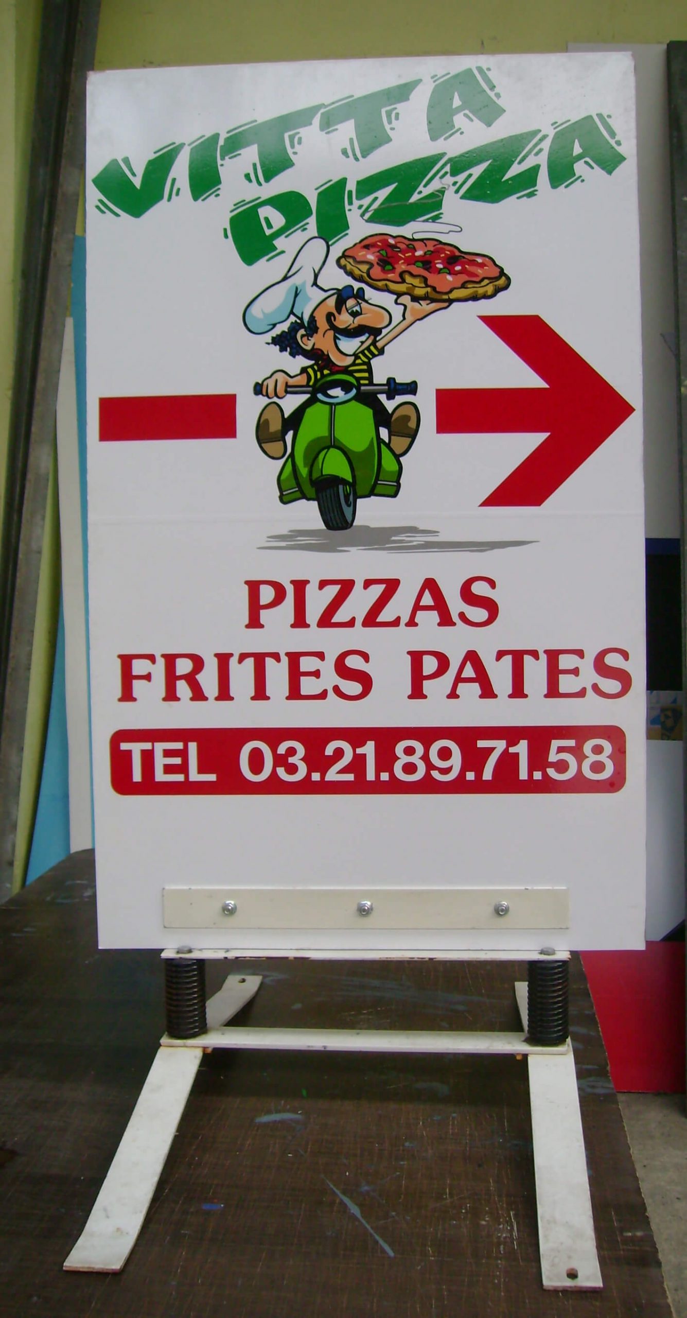 PLV Esquivent Vitta Pizza